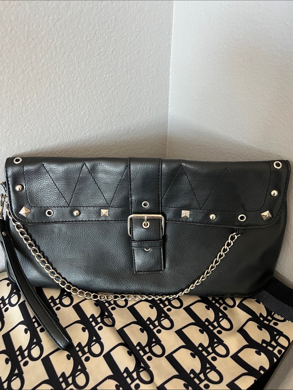 Wristlet